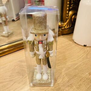 NIB 8” Christmas Wooden Hand Painted Nutcracker Decor